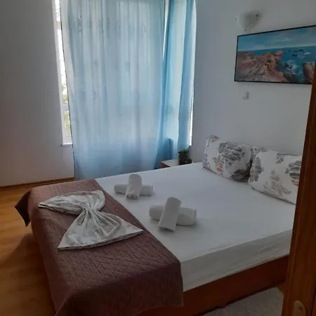 Lovely 2 In Quiet Area Near Sea Complex Anita Sunny Beach